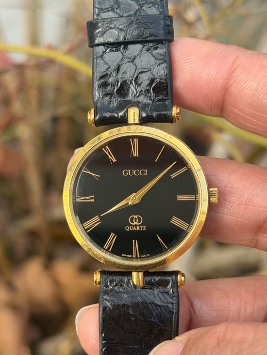 Gucci Accessories - Vintage 1990s Gucci Sherry Line 2000M Unisex Watch